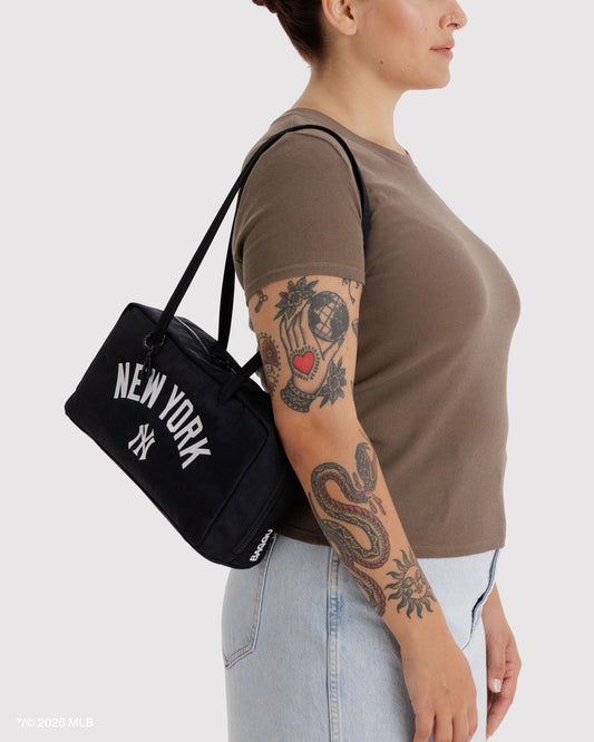NYLON BOWLER BAG - US 4351
