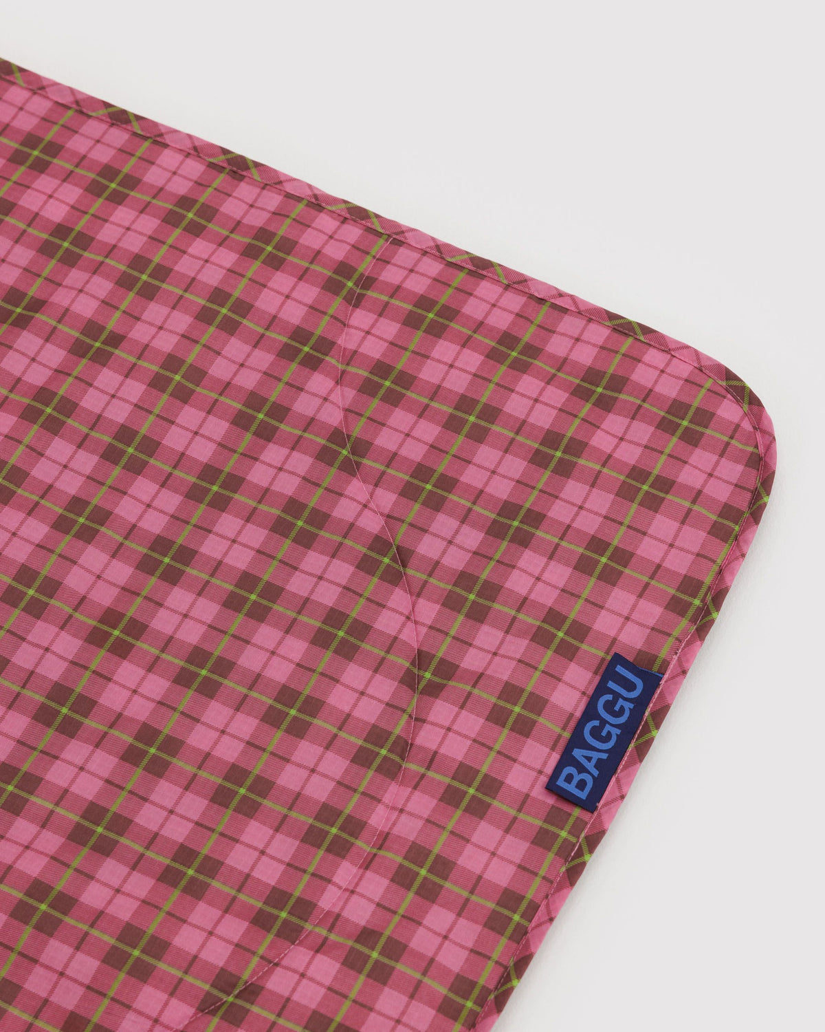 PUFFY PICNIC BLANKET - US 5573