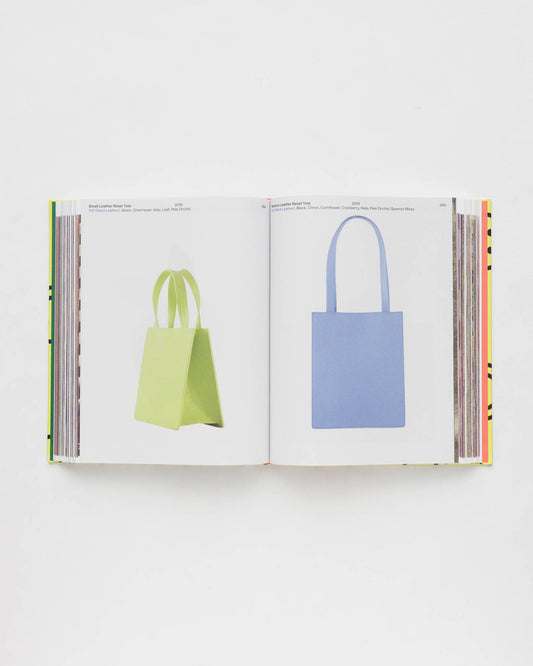 HOLD EVERYTHING: 15 YEARS OF BAGGU - US 7755