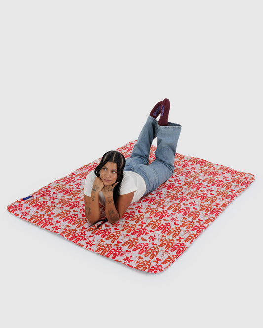 PUFFY PICNIC BLANKET - US 2441