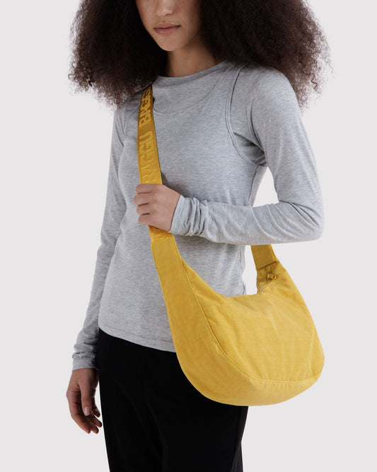 MEDIUM NYLON CRESCENT BAG - US 3449