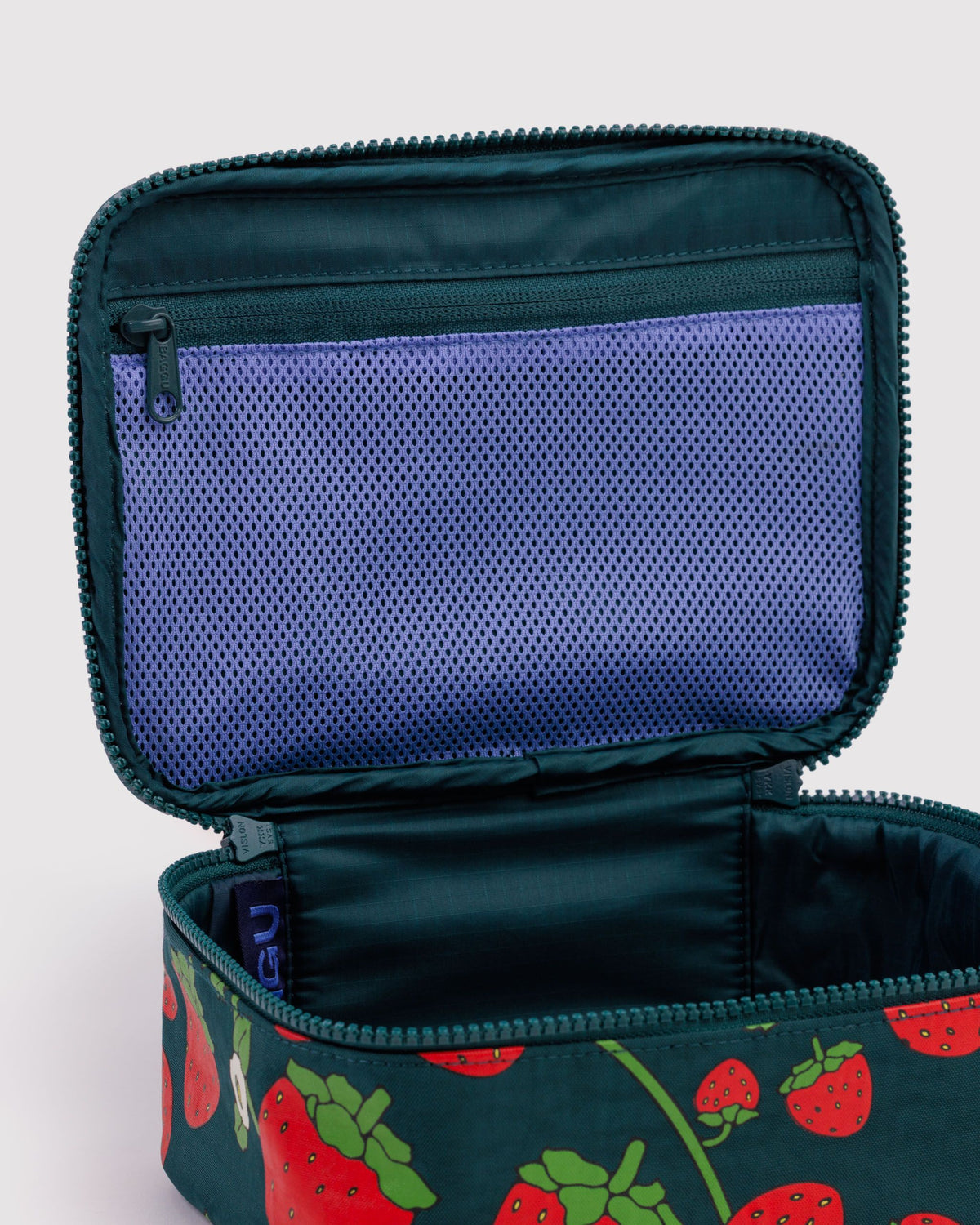 SMALL COSMETIC CASE - US 9274