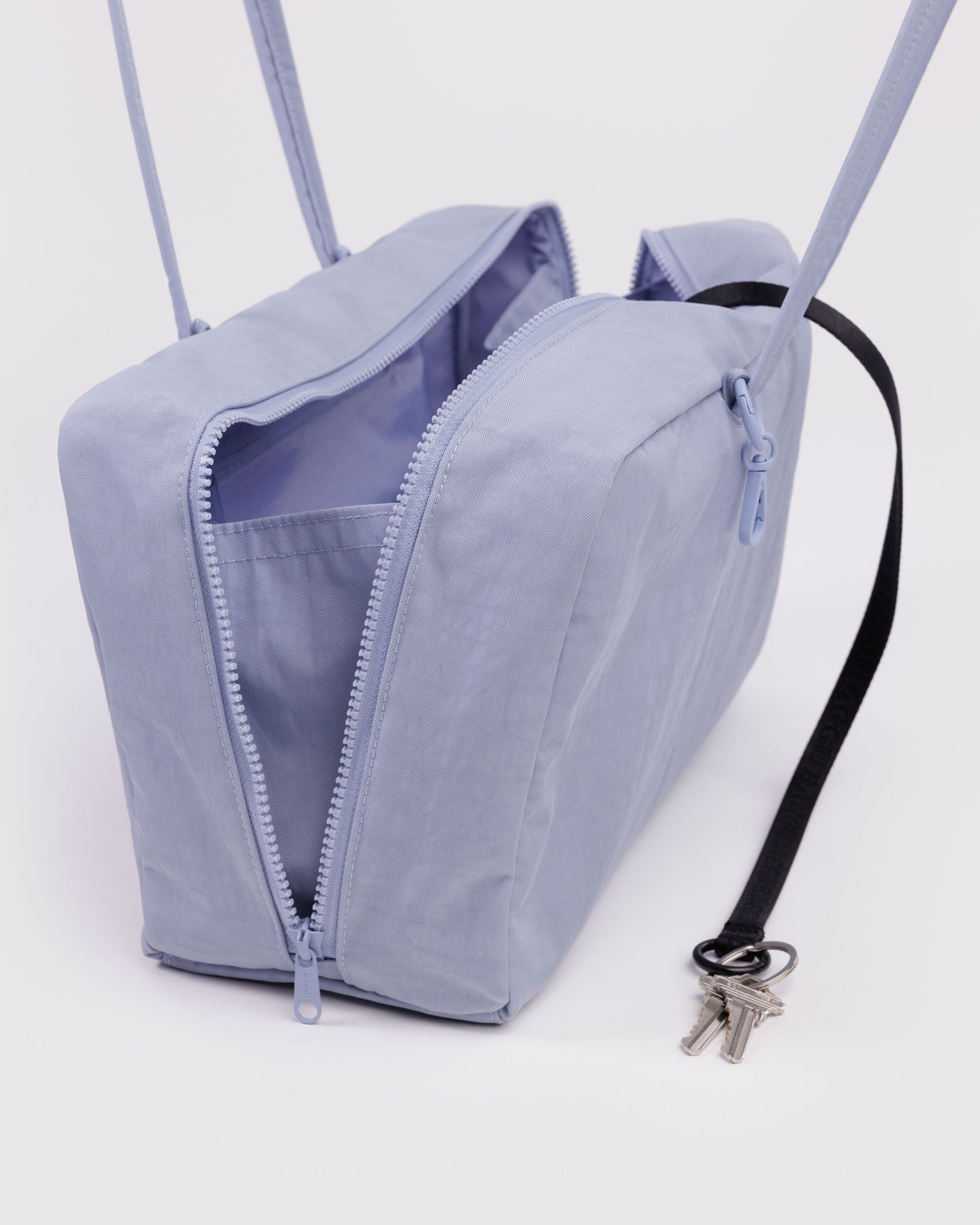MEDIUM NYLON BOWLER BAG - US 2660