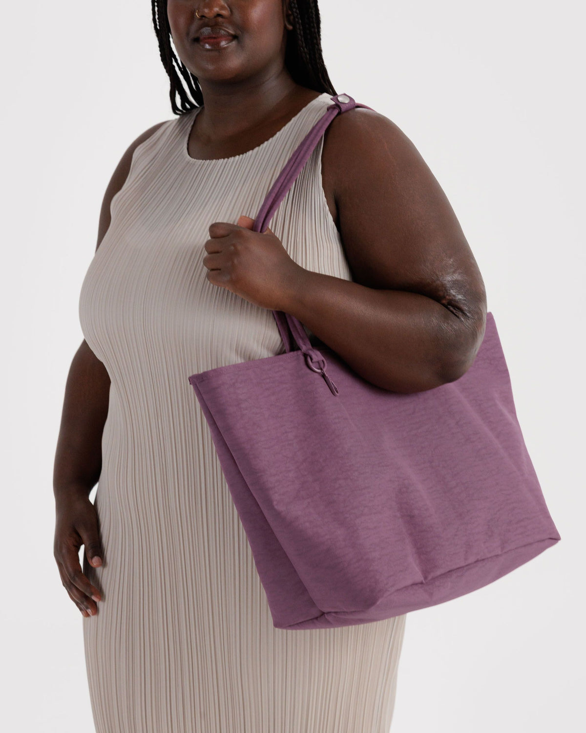 LARGE NYLON REVERSIBLE TOTE - US 4085