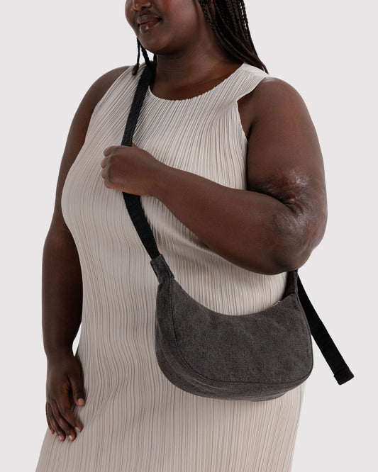 SMALL DENIM CRESCENT BAG - US 6706