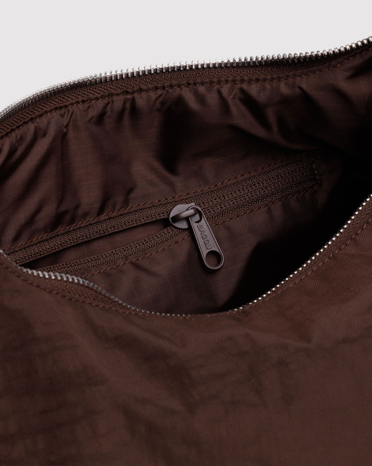 NYLON MERINGUE BAG - US 8528