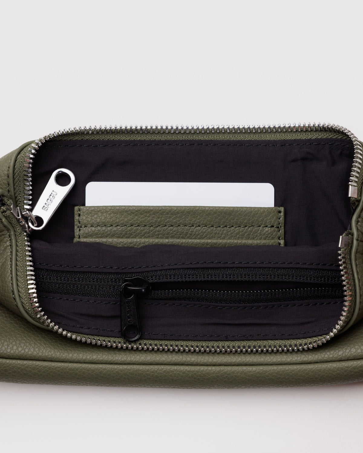 RECYCLED LEATHER POCHETTE - US 3828