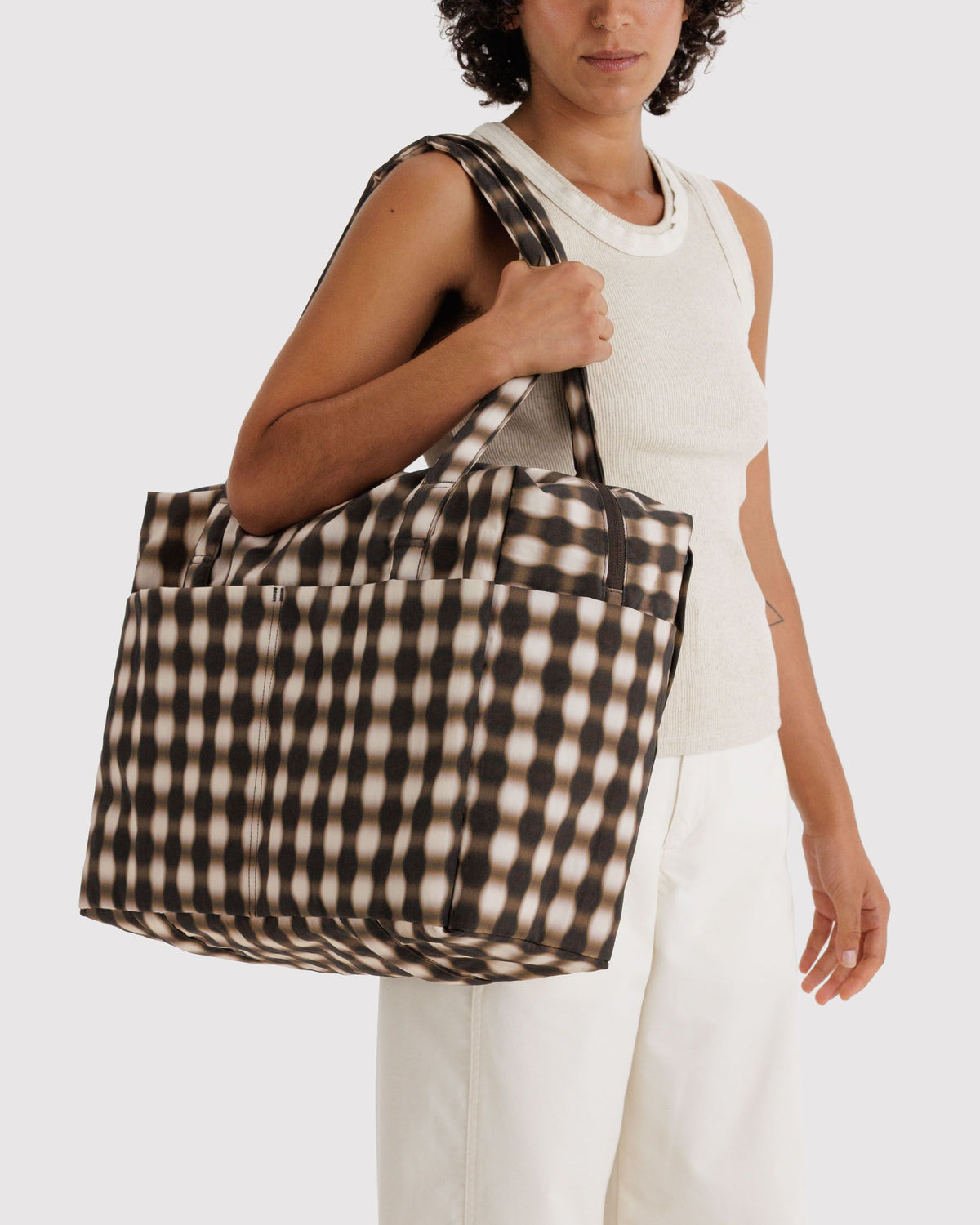 CLOUD CARRY-ON - US 7424