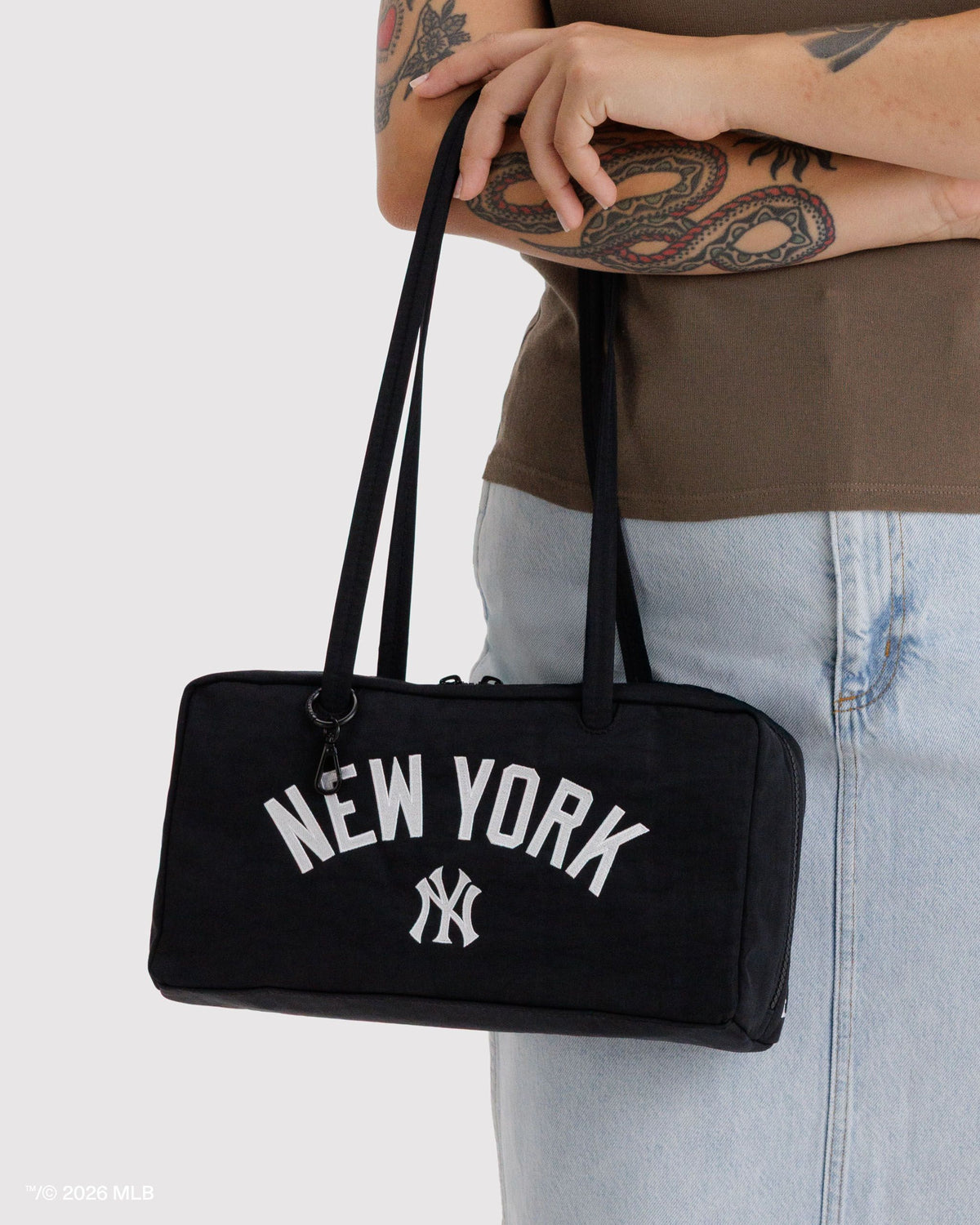 NYLON BOWLER BAG - US 4351