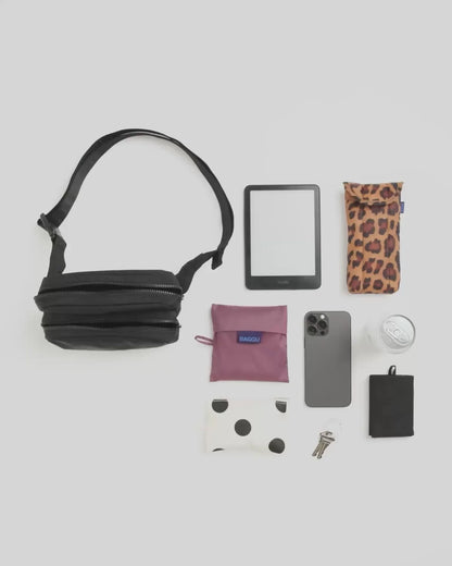 FANNY PACK - US 7566