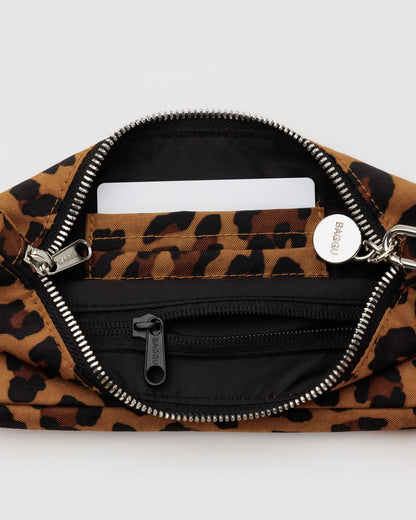 NYLON POCHETTE - US 7861