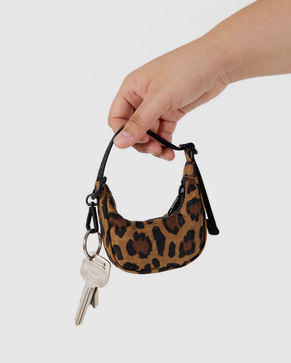 CRESCENT BAG CHARM - US 9046