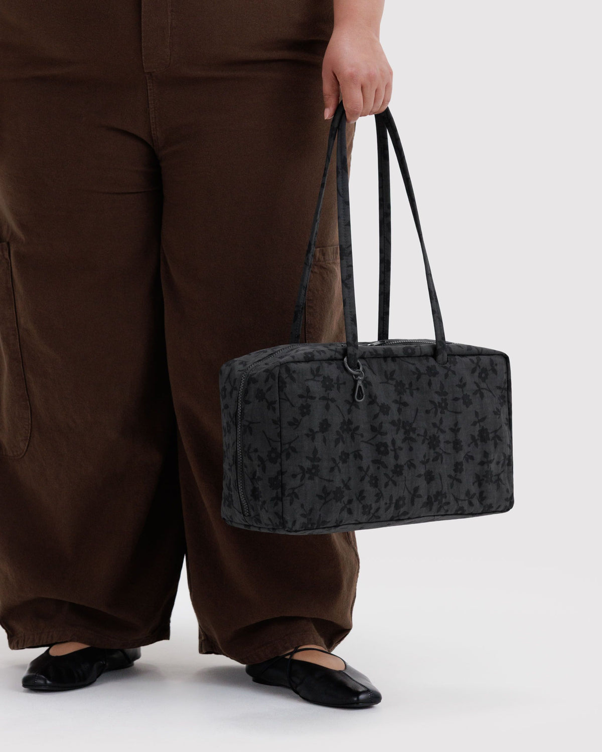 MEDIUM NYLON BOWLER BAG - US 7868
