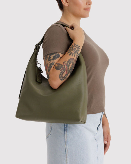 RECYCLED LEATHER SHOULDER BAG - US 4848