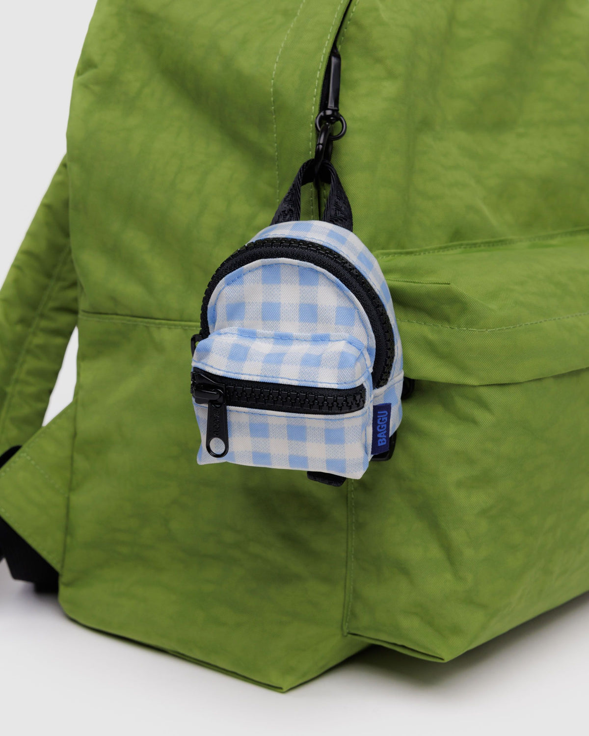 BACKPACK CHARM - US 9058
