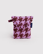 PUFFY EARBUDS CASE - US 2073