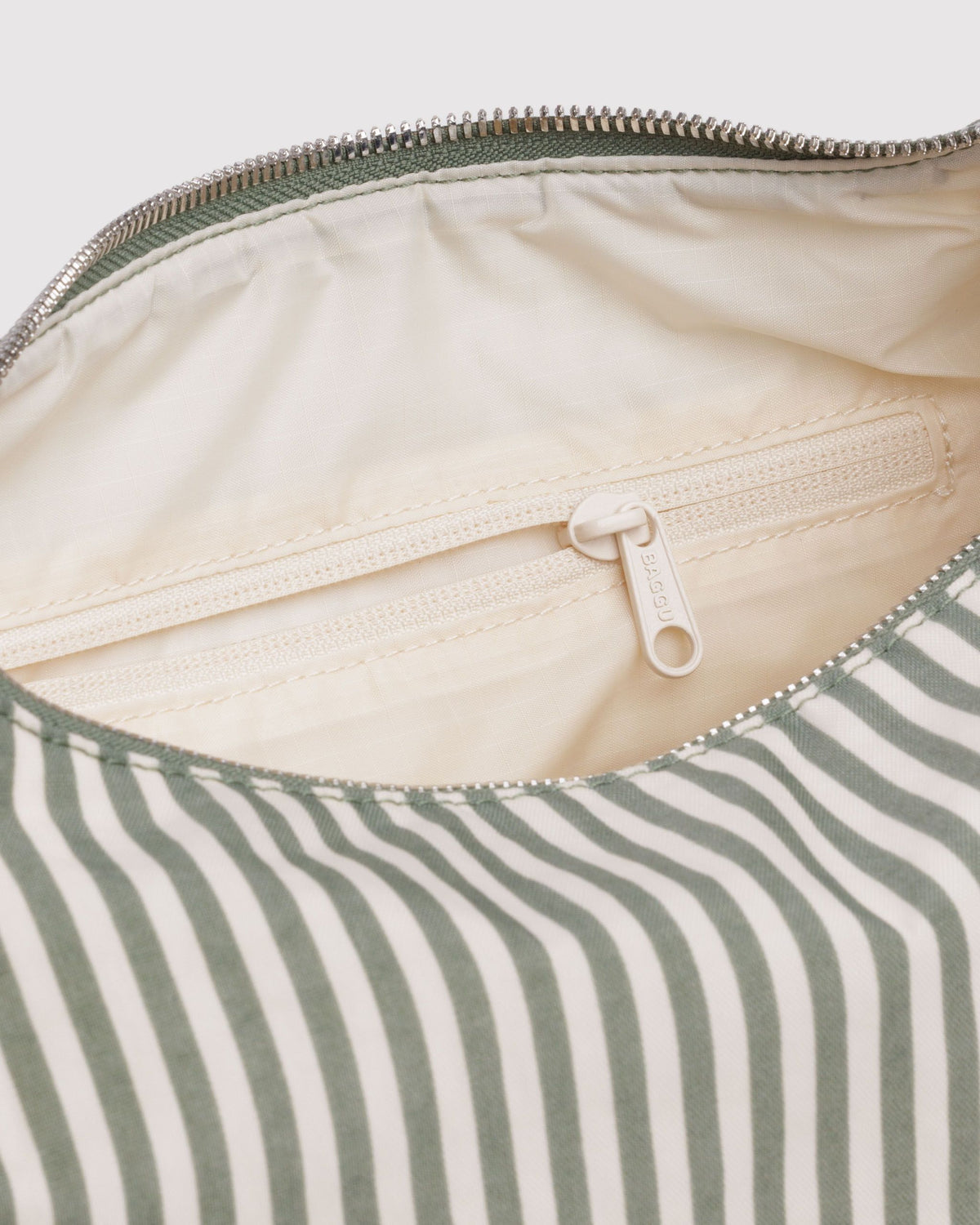 NYLON MERINGUE BAG - US 5875