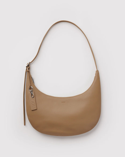 MEDIUM RECYCLED LEATHER FLAT CRESCENT - US 5822