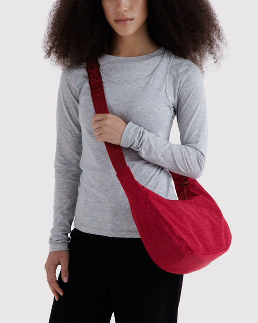 MEDIUM NYLON CRESCENT BAG - US 8201