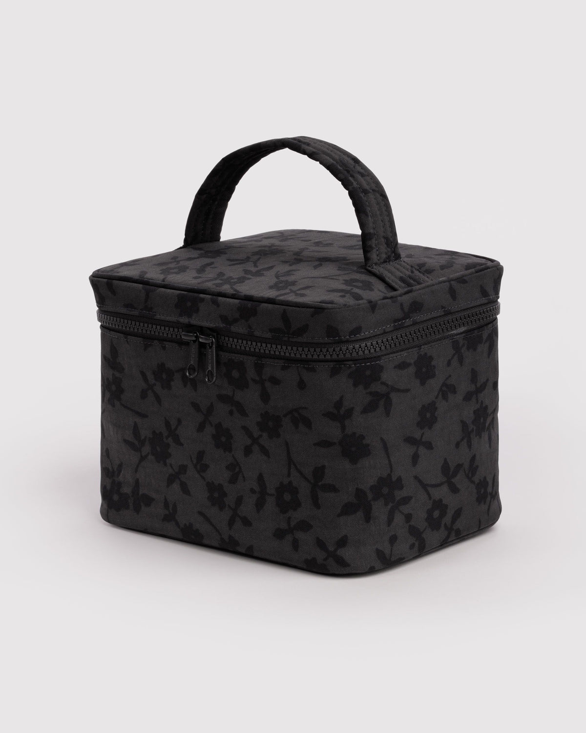 LARGE COSMETIC CASE - US 7425