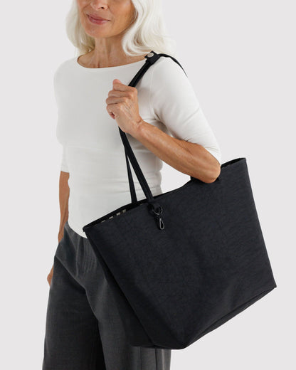 LARGE NYLON REVERSIBLE TOTE - US 1636
