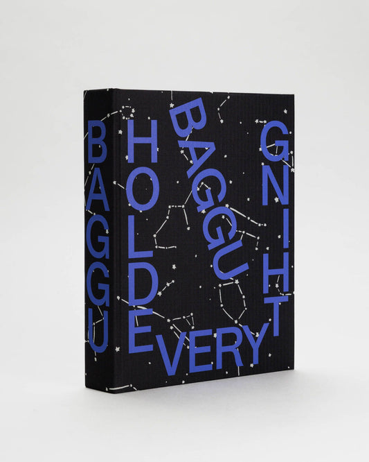 HOLD EVERYTHING: 15 YEARS OF BAGGU - US 7755