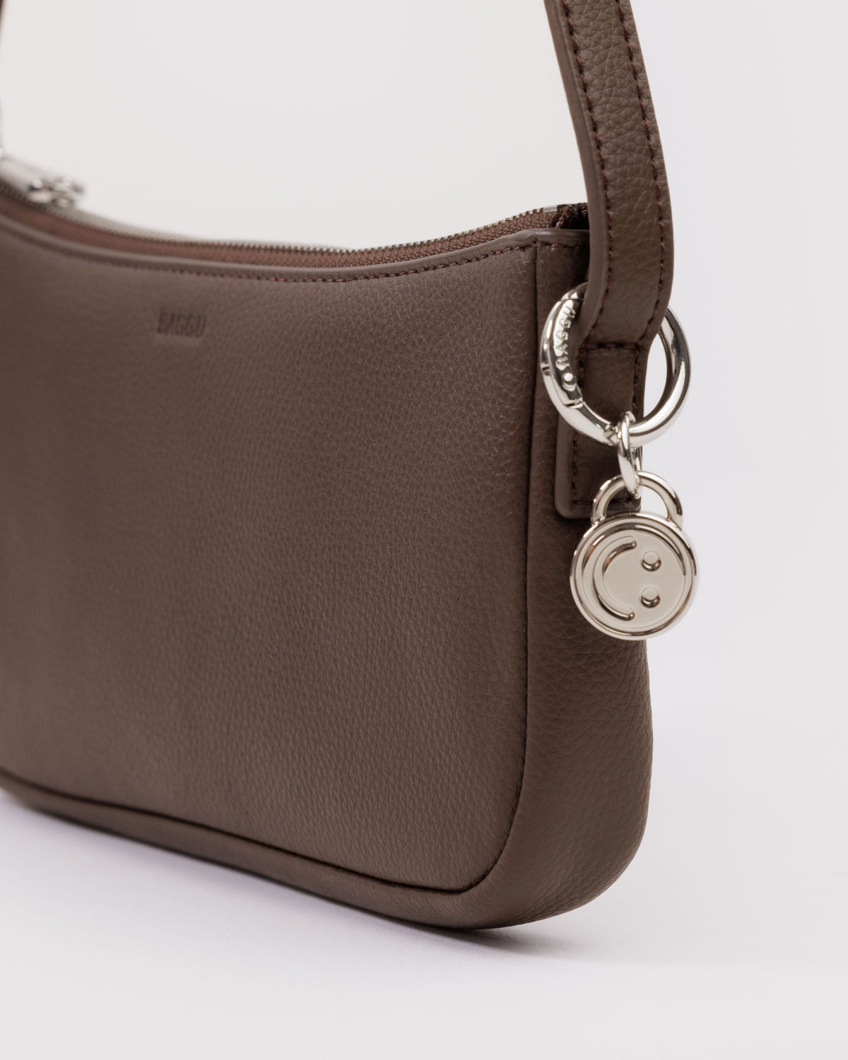 RECYCLED LEATHER POCHETTE - US 6439