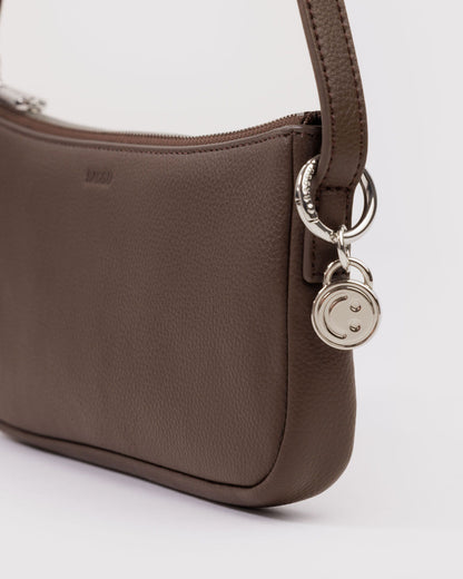 RECYCLED LEATHER POCHETTE - US 6439